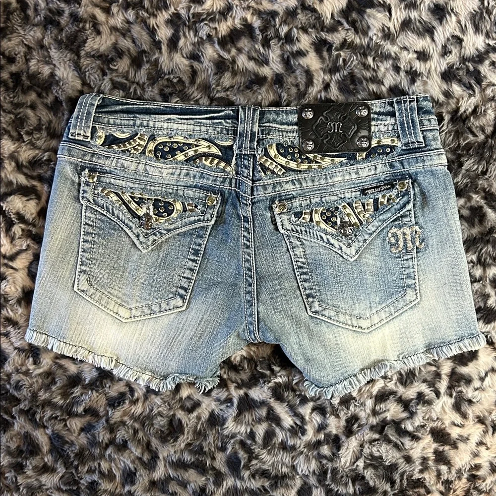 Miss Me 30 NWOT Blue Denim Jeans - Picture 4 of 16